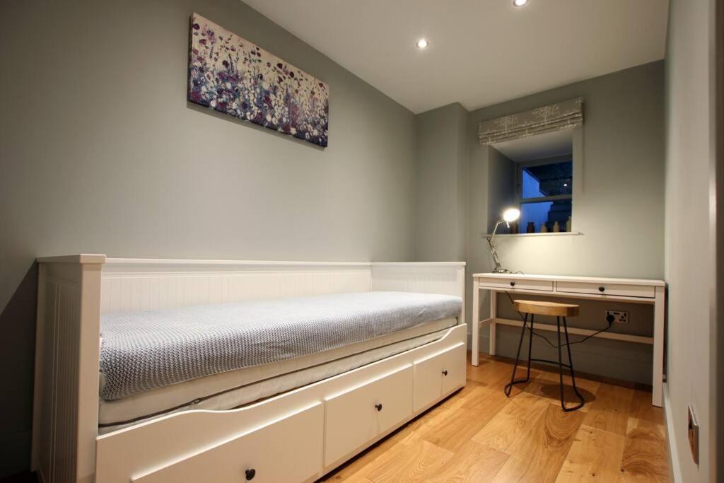 Stylish 2 Bed Home In The Heart Of Clifton Bristol Extérieur photo